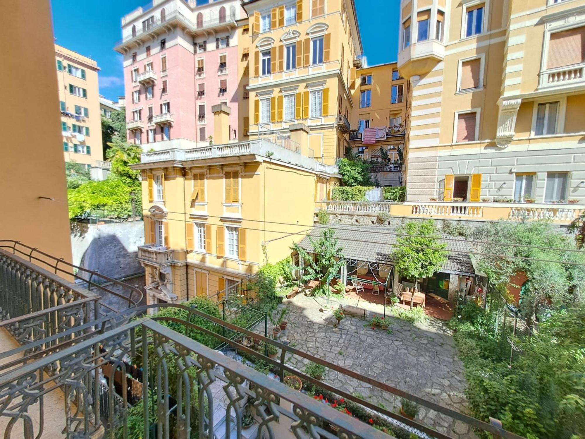 L'Alcova B&B, A Due Passi Dal Centro Γένοβα Εξωτερικό φωτογραφία