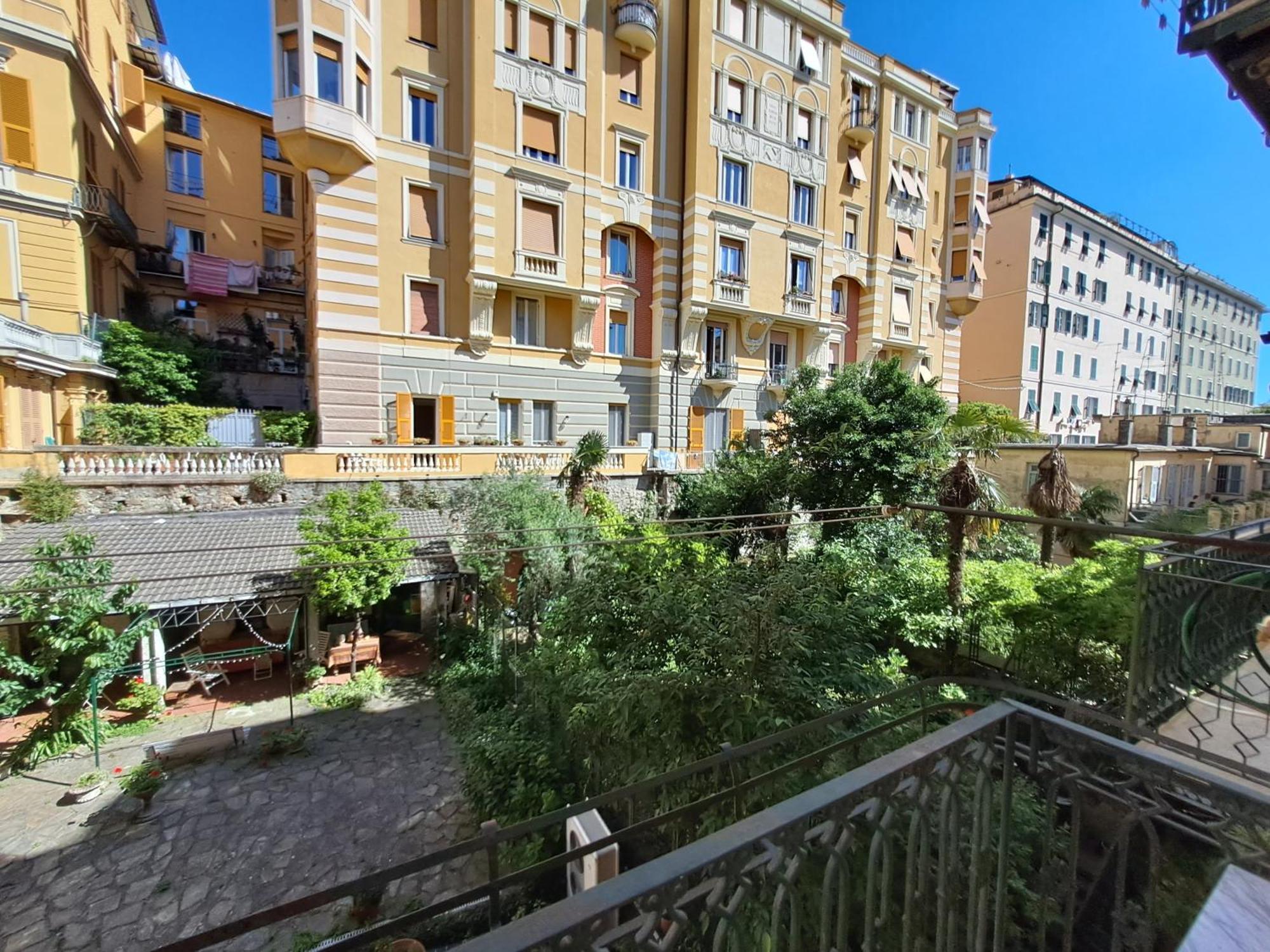 L'Alcova B&B, A Due Passi Dal Centro Γένοβα Εξωτερικό φωτογραφία